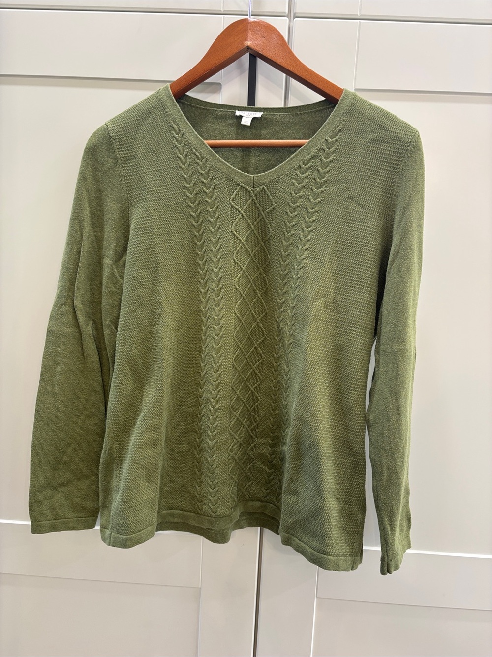 100% Cotton Olive Green V-Neck Cable Knit Sweater